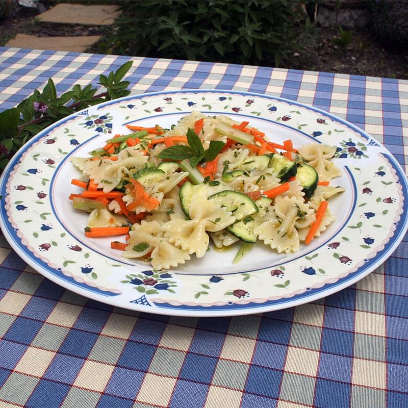 Pasta con limone e verdure